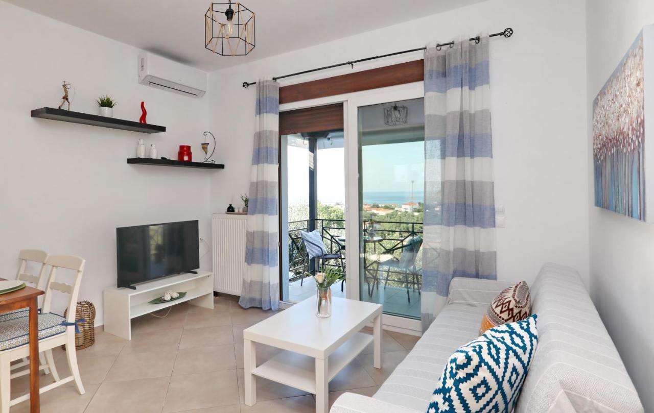 Esperides Apartments Aigli Skopelos stad Exteriör bild