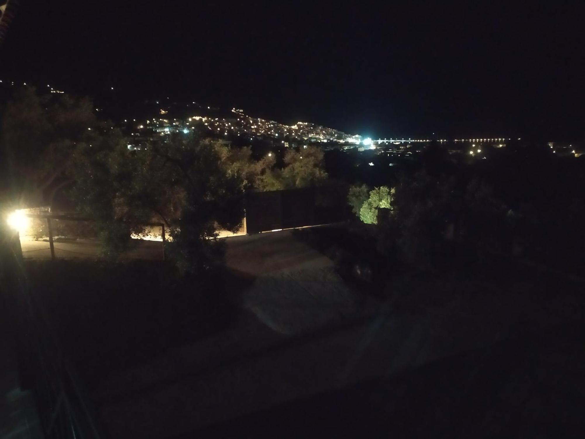 Esperides Apartments Aigli Skopelos stad Exteriör bild